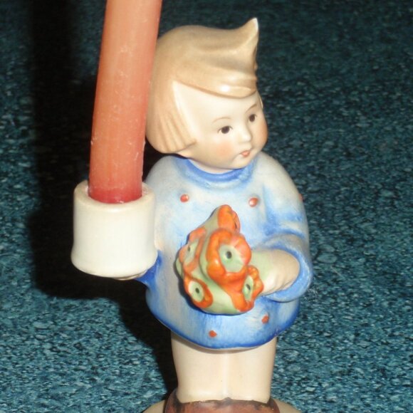 1950s "Girl With Nosegay" Goebel Hummel Figurine #I/115 TMK2 FULL BEE - GIFT! - Picture 5 of 8